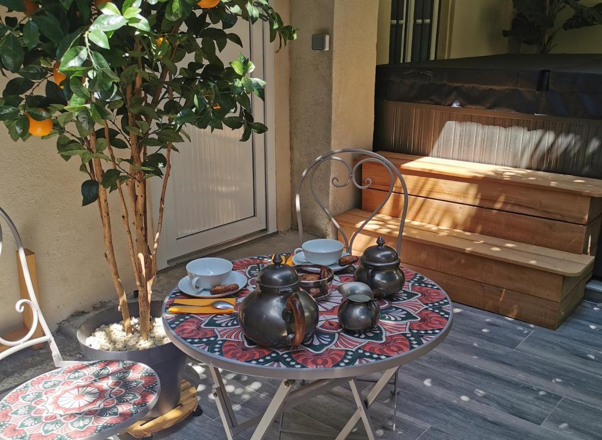 Le Cellier De Beaulieu, Au Pied De La Cite, Maison De Vacances Avec Climatisation Et Jacuzzi Carcassonne Bagian luar foto